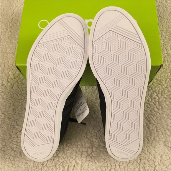 ADIDAS Women’s NEO Courtset Sneaker. Black/Black - Picture 6 of 6